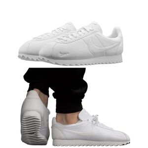 Nike Classic Cortez Shark Low SP Big Tooth Sneakers, M6, W7